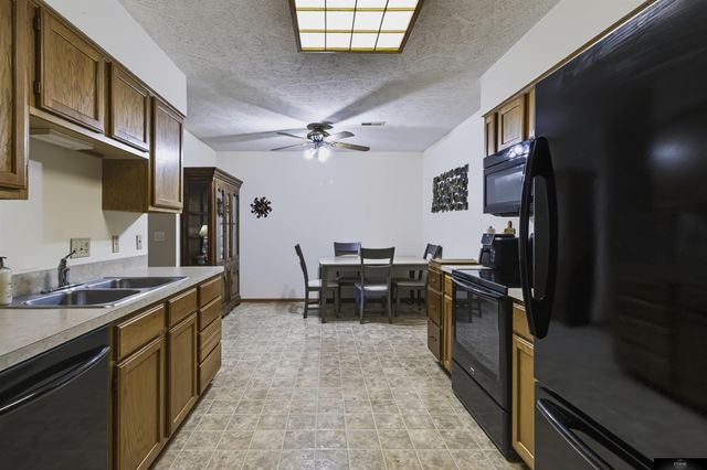 1816 W S Street, Lincoln, NE 68528
