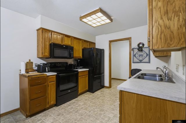 1816 W S Street, Lincoln, NE 68528
