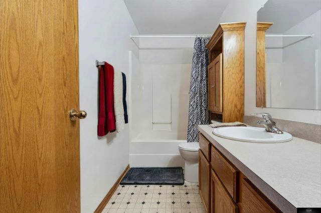 1816 W S Street, Lincoln, NE 68528