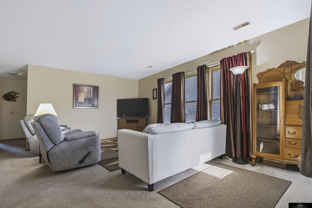 1816 W S Street, Lincoln, NE 68528