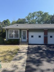31 Homestead Drive A, Whiting, NJ 08759