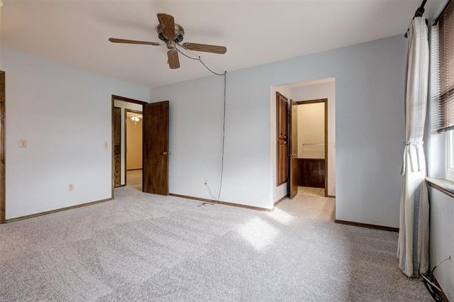 813 S Avery Street, Moore, OK 73160