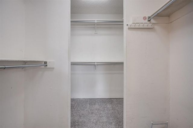 813 S Avery Street, Moore, OK 73160