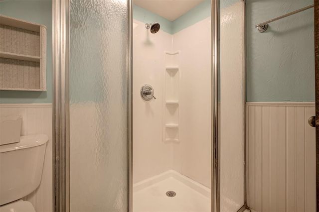 813 S Avery Street, Moore, OK 73160