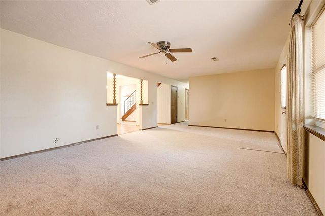 813 S Avery Street, Moore, OK 73160