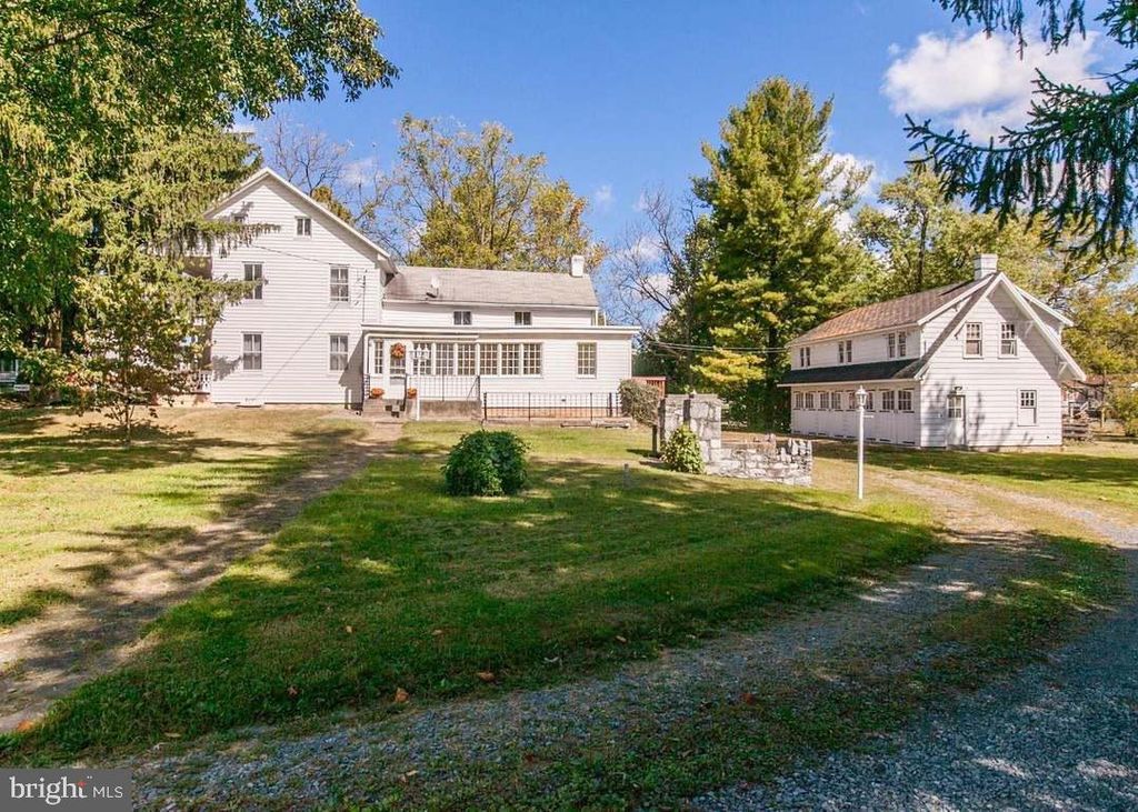 13825 MAUGANSVILLE RD, Maugansville, MD 21767