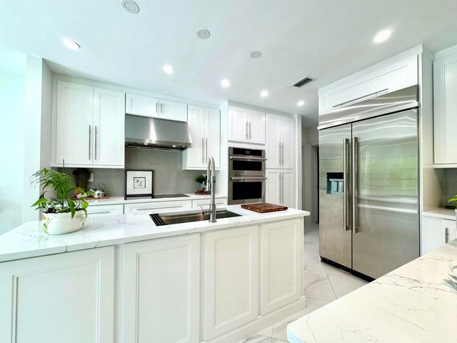 15240 Tall Oak Avenue, Delray Beach, FL 33446