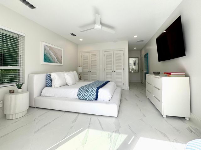 15240 Tall Oak Avenue, Delray Beach, FL 33446