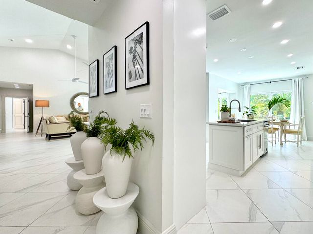 15240 Tall Oak Avenue, Delray Beach, FL 33446