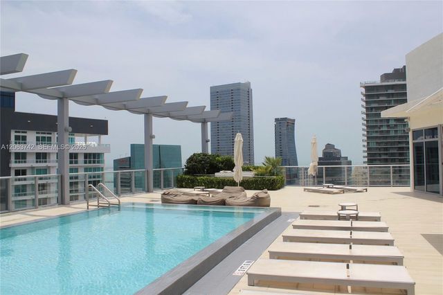 1100 S Miami Avenue 809, Miami, FL 33130