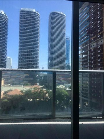 1100 S Miami Avenue 809, Miami, FL 33130