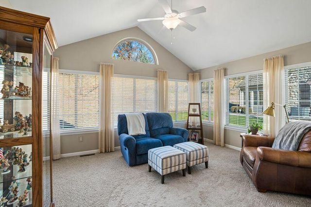 15270 Huff WAY, Brookfield, WI 53005