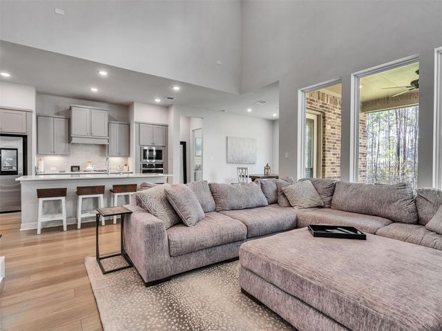 444 Coppice Creek Lane, Montgomery, TX 77316