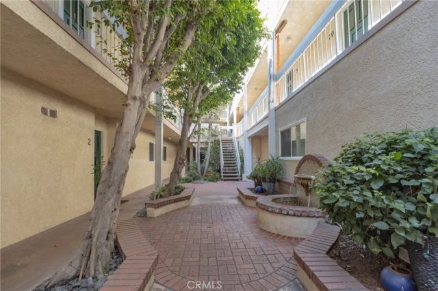 4807 Beck Avenue 4, Valley Village, CA 91601