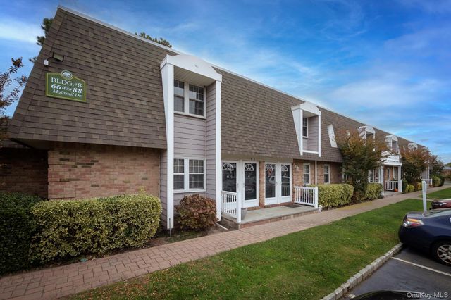 22 Midship Lane 7-22, Patchogue, NY 11772