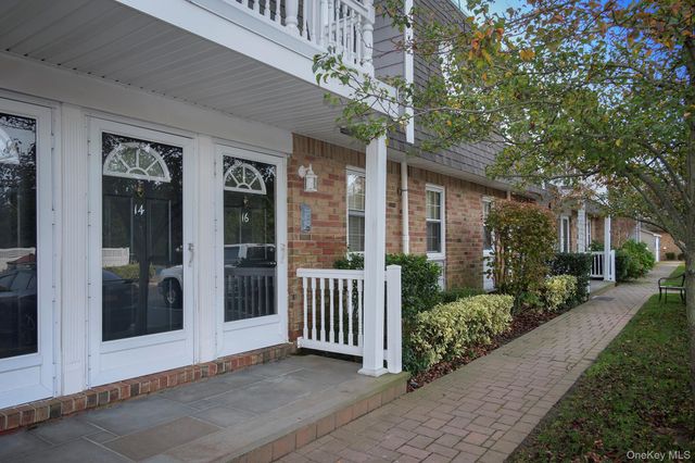 22 Midship Lane 7-22, Patchogue, NY 11772