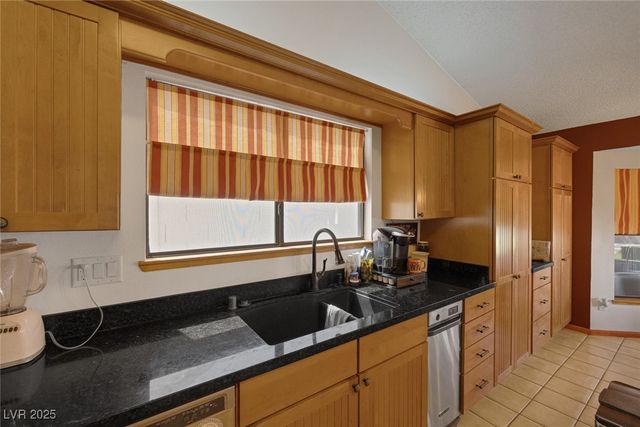 9100 Shelter Cove Court, Las Vegas, NV 89117