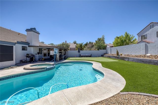 9100 Shelter Cove Court, Las Vegas, NV 89117