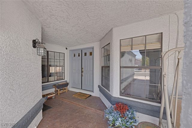 9100 Shelter Cove Court, Las Vegas, NV 89117