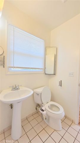 182 E Green Street, Claremont, CA 91711