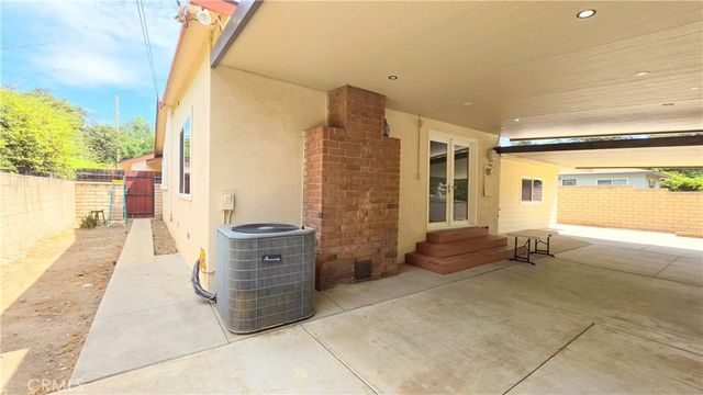 182 E Green Street, Claremont, CA 91711