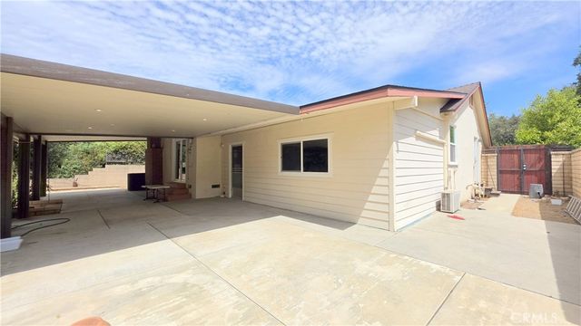 182 E Green Street, Claremont, CA 91711