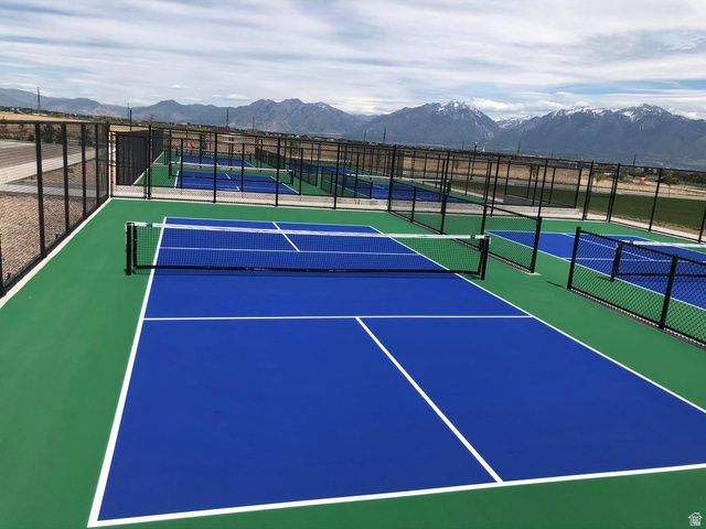 5263 W REVENTON RD, South Jordan, UT 84009