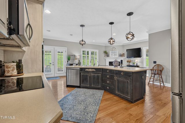 22979 Lone Eagle Drive, Bristol, VA 24202