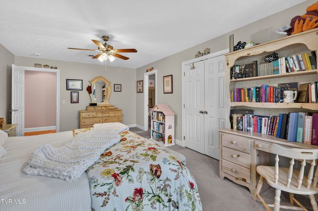 22979 Lone Eagle Drive, Bristol, VA 24202