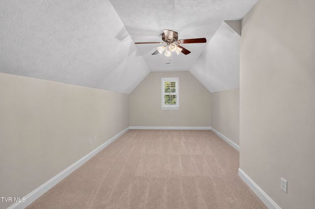 22979 Lone Eagle Drive, Bristol, VA 24202