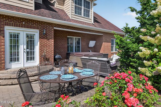22979 Lone Eagle Drive, Bristol, VA 24202