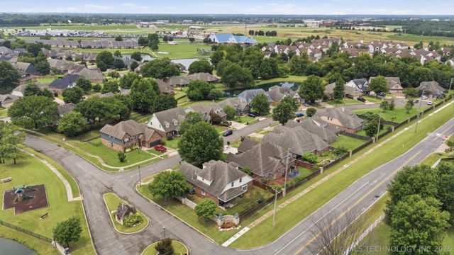 10301 N 144th Avenue E, Owasso, OK 74055
