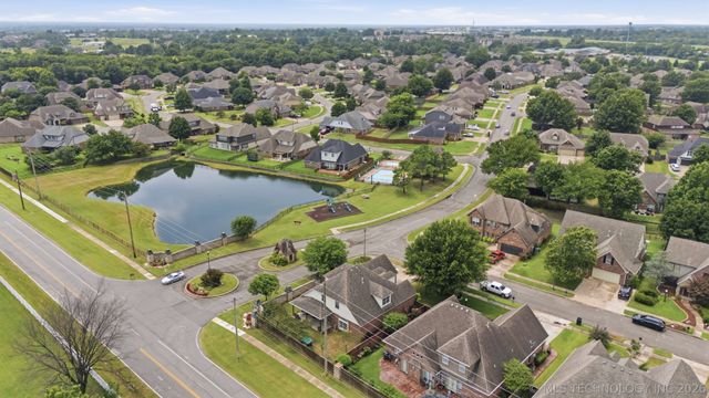 10301 N 144th Avenue E, Owasso, OK 74055