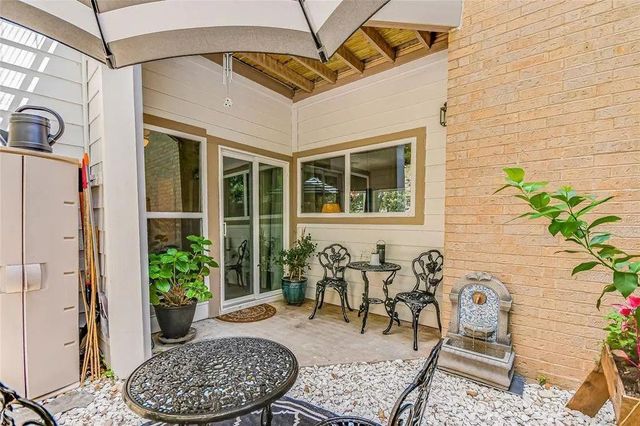 6600 Valleyside RD B8, Austin, TX 78731