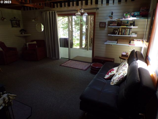 Cabin 44 Northwoods, Cougar, WA 98616