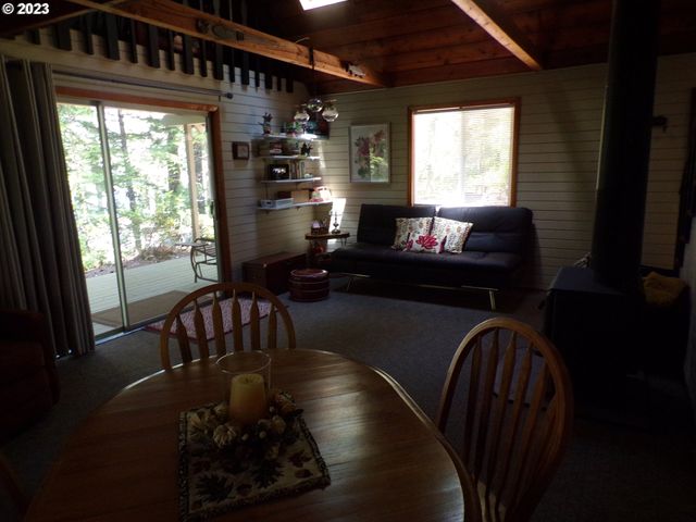 Cabin 44 Northwoods, Cougar, WA 98616