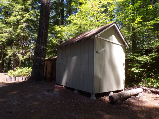 Cabin 44 Northwoods, Cougar, WA 98616