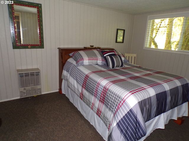 Cabin 44 Northwoods, Cougar, WA 98616