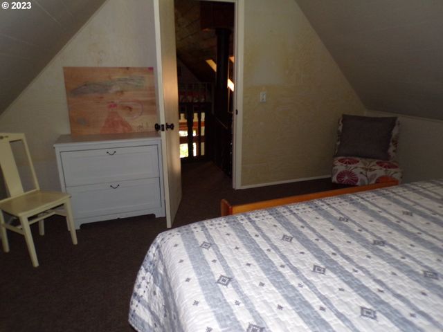 Cabin 44 Northwoods, Cougar, WA 98616