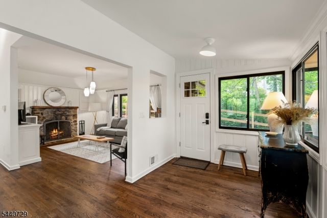 1098 Lakeside Dr, Vernon Twp., NJ 07422