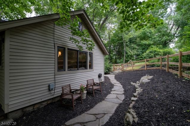 1098 Lakeside Dr, Vernon Twp., NJ 07422