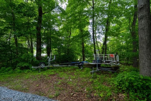 1098 Lakeside Dr, Vernon Twp., NJ 07422