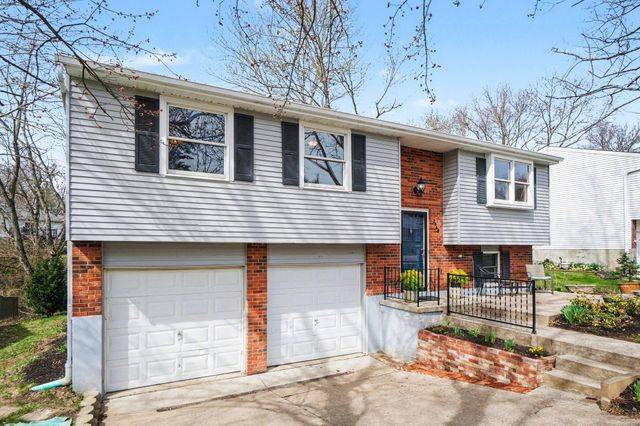 3060 Featherstone Drive, Burlington, KY 41005