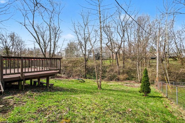 3060 Featherstone Drive, Burlington, KY 41005