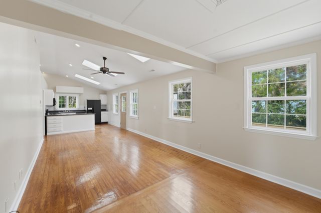 215 W Hudson Avenue, Folly Beach, SC 29439
