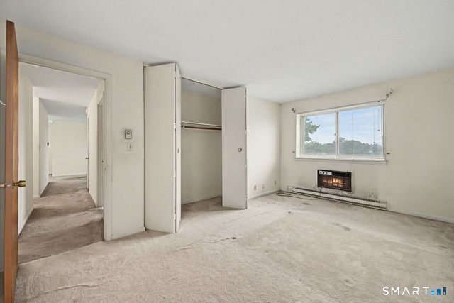 1700 Broadbridge Avenue C33, Stratford, CT 06614