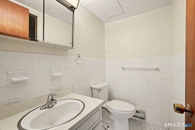 1700 Broadbridge Avenue C33, Stratford, CT 06614
