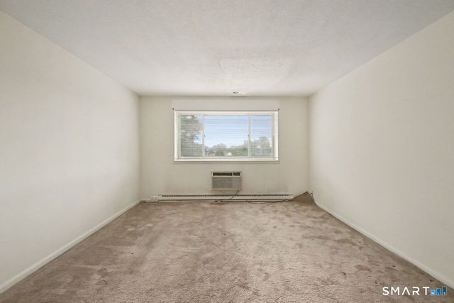 1700 Broadbridge Avenue C33, Stratford, CT 06614