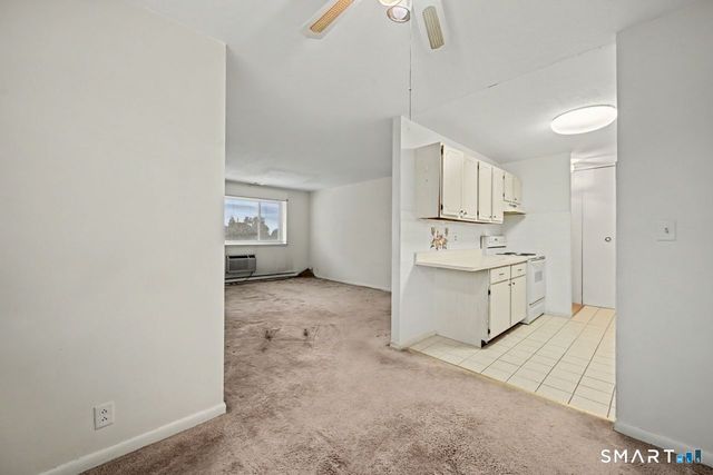 1700 Broadbridge Avenue C33, Stratford, CT 06614