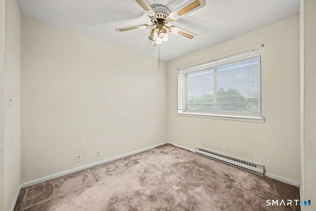1700 Broadbridge Avenue C33, Stratford, CT 06614